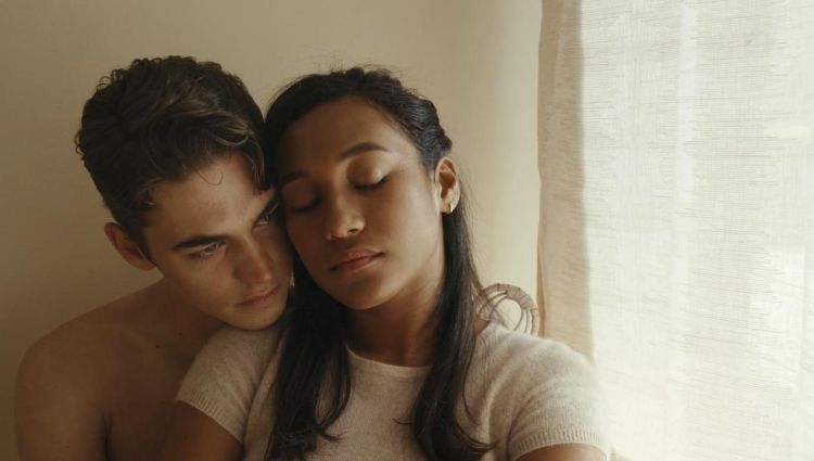 Трейлер (рус.)