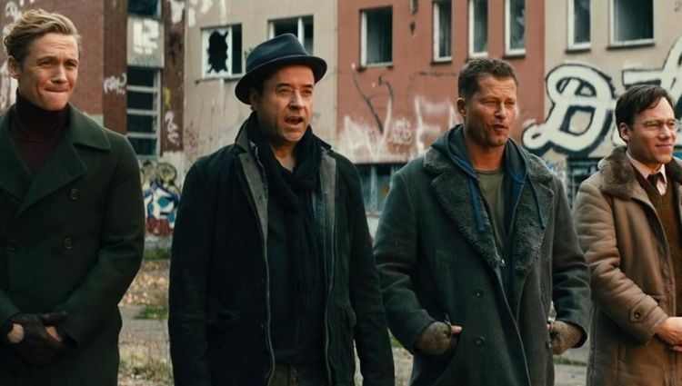 Трейлер (рус.)