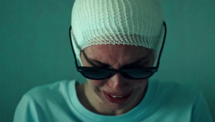Трейлер (рус.)