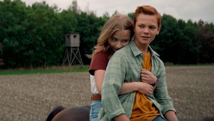 Трейлер (рус.)