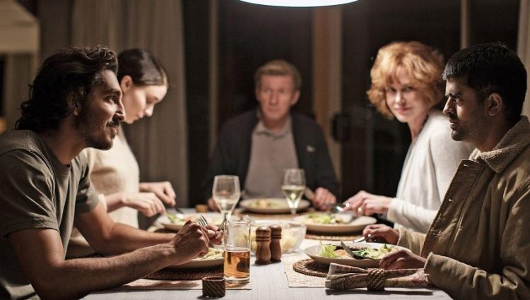 Трейлер (рус.)