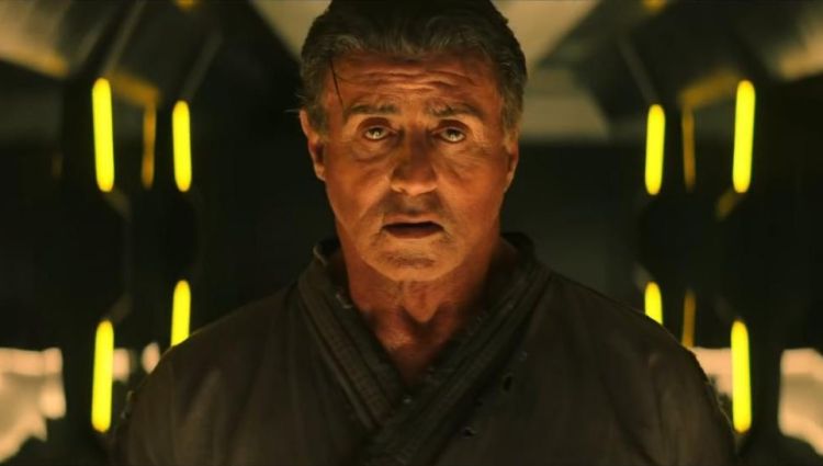 Трейлер (рус.)