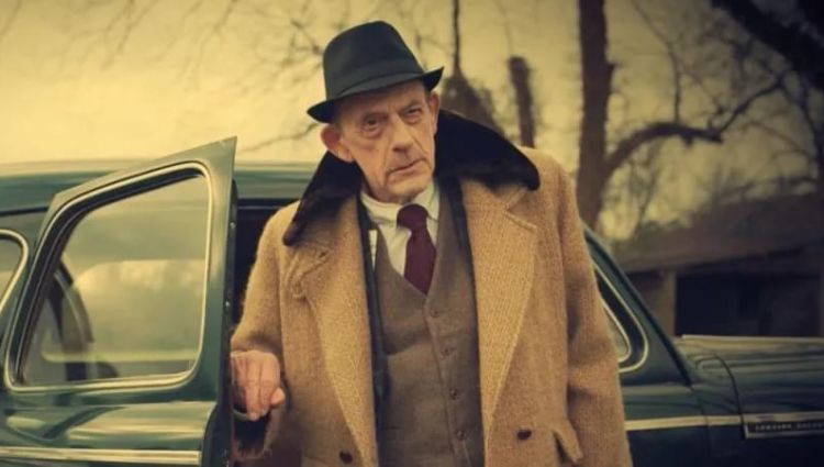 Трейлер (рус.)