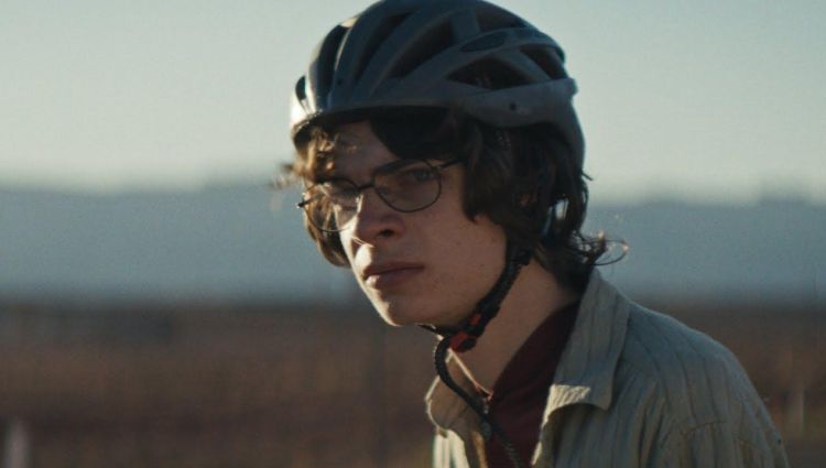 Трейлер (рус.)