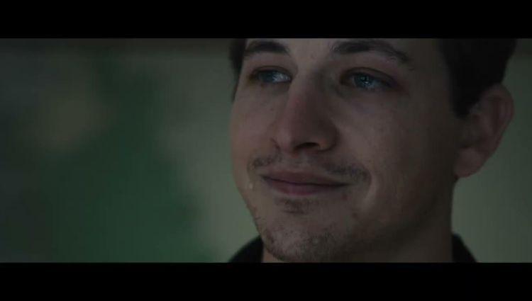Трейлер (рус.)
