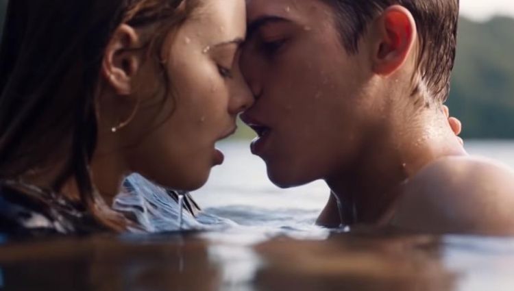 Трейлер (рус.)