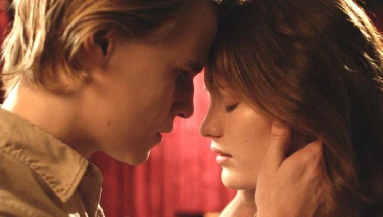 Трейлер (рус.)