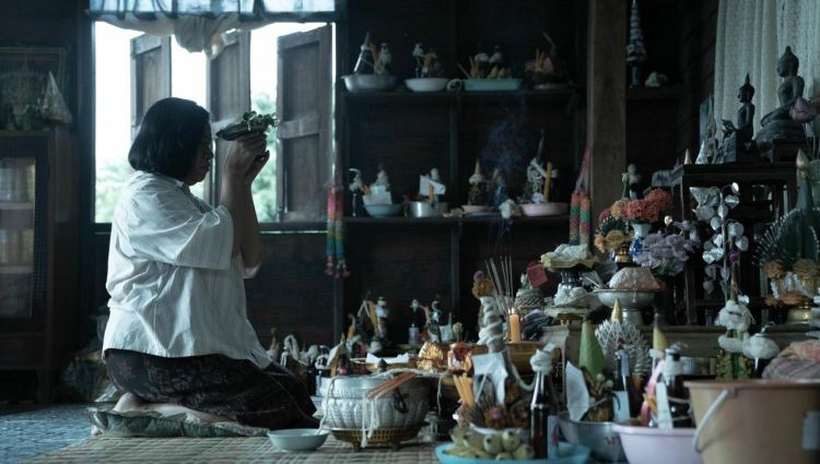 Трейлер (рус.)