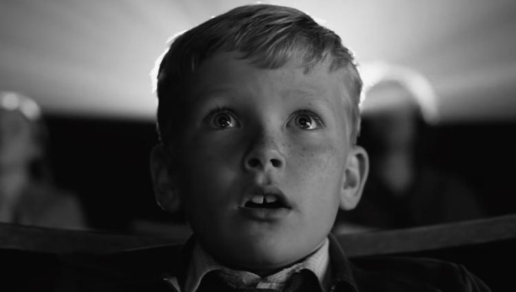 Трейлер (рус.)