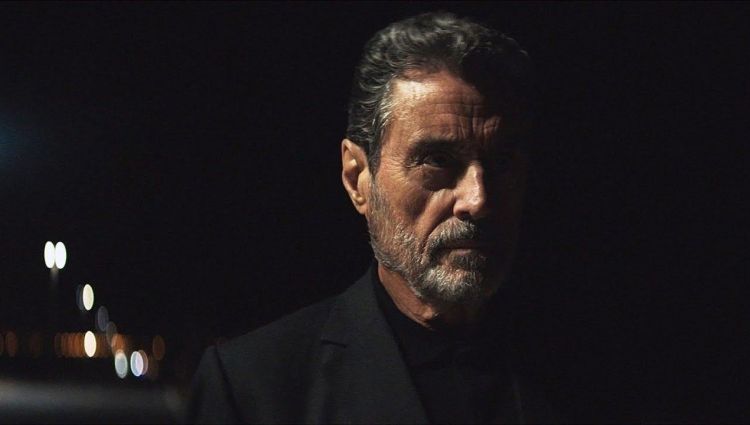 Трейлер (рус.)