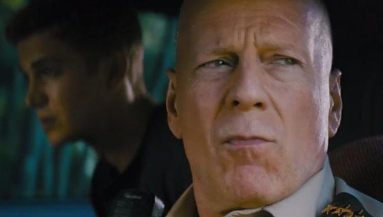 Трейлер (рус.)