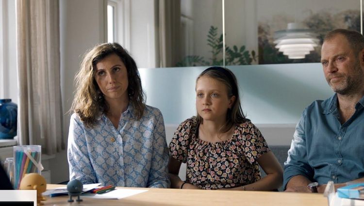 Трейлер (рус.)