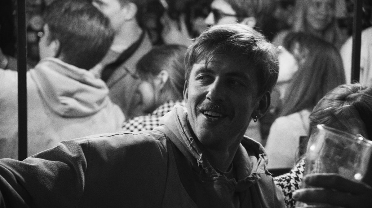 Кадр из фильма «Картины дружеских связей»