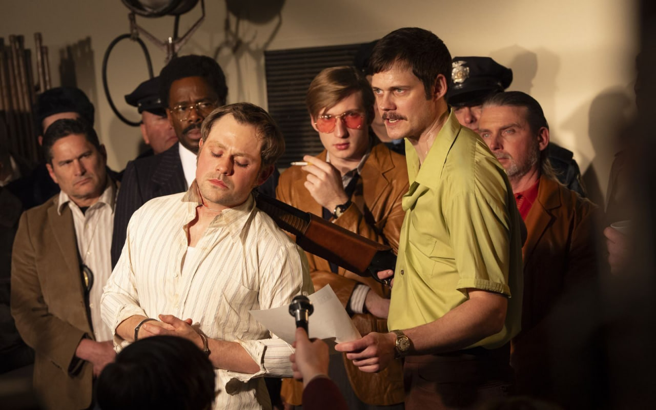 Фильм изначально задумывался в 2024 году с Вернером Херцогом у руля и с Николасом Кейджем в главной роли, но актёр не смог участвовать из-за плотного графика, а режиссёр не захотел снимать кино с кем-то другим. В итоге продюсер Кассиан Элвес, брат Кэри, чудом смог позвать в свой проект Гаса Ван Сента, случайно встретив его в кафе