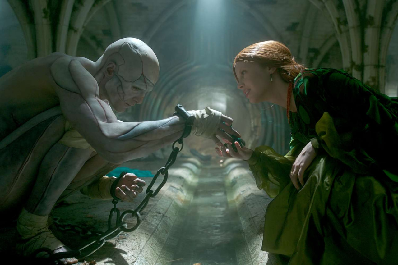  Это была самая сложная роль в карьере Джейкоба Элорди — нанесение грима актёру занимало до 11 часов!