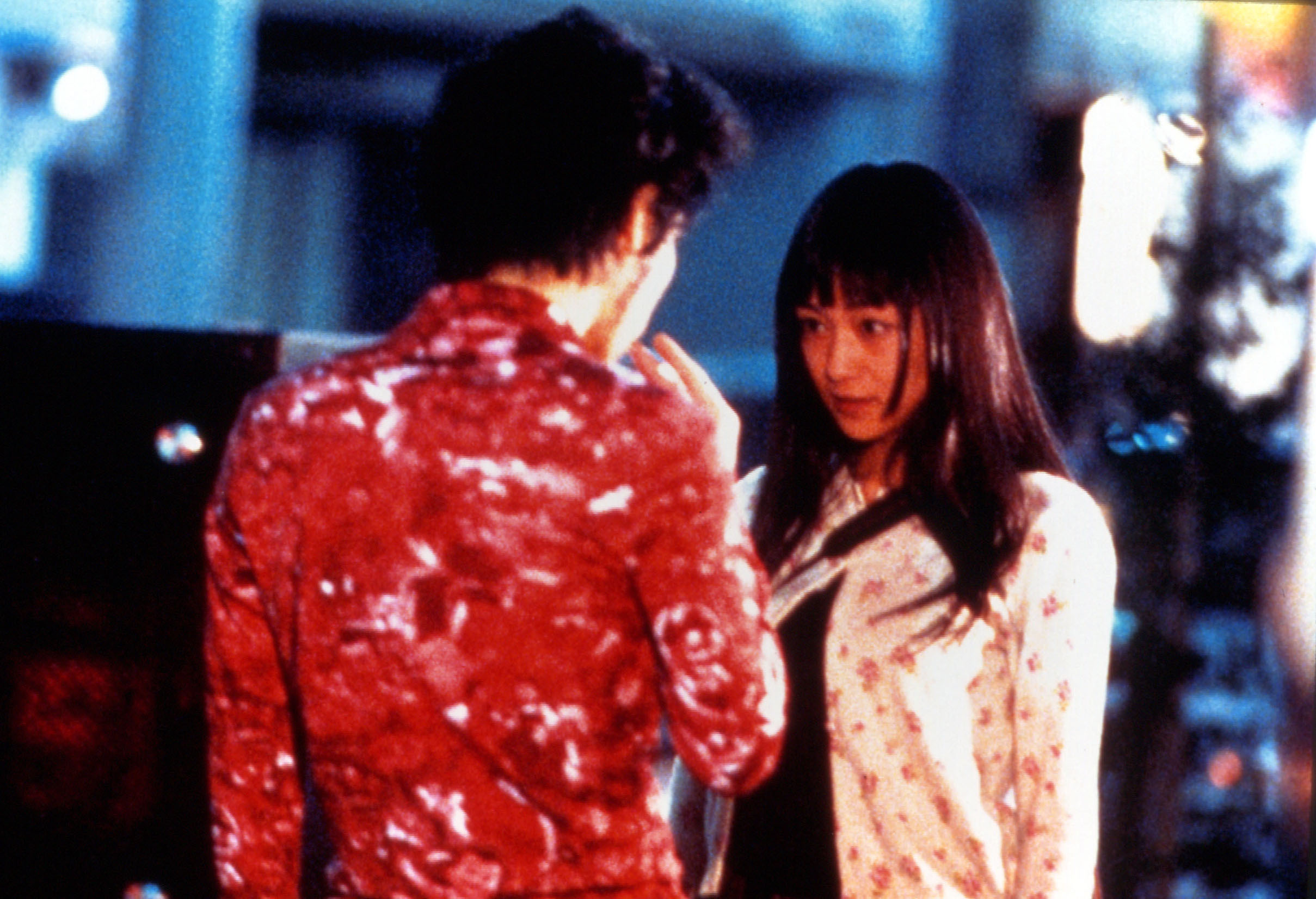 «Посетитель Q» стал шестой и финальной частью серии Love Cinema — низкобюджетных экспериментальных фильмов независимых режиссёров, выпущенных сразу на видео и показанных в течение короткого, но эксклюзивного проката в крошечном кинотеатре Shimokitazawa в Токио