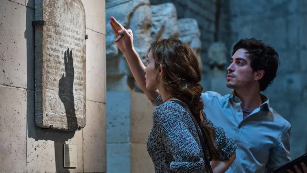 Фильм снимался в течение двух месяцев в Париже летом 2013 года. Режиссер Джон Эрик Доул сказал, что актеры и съемочная группа стали «людьми-кротами» после многих часов, проведённых в катакомбах, и не могли переносить солнечный свет, когда выходили на поверхность