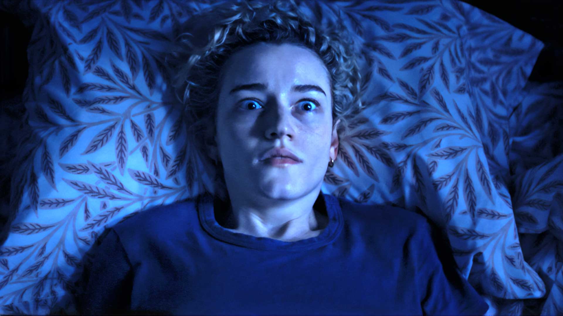 «Орудия» — четвёртый фильм Джулии Гарнер в жанре ужасов. Среди других её работ - «Мы такие, какие есть», «Вульфмен» и «Квартира 7А»