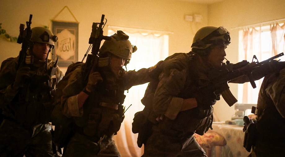 «Под огнём»