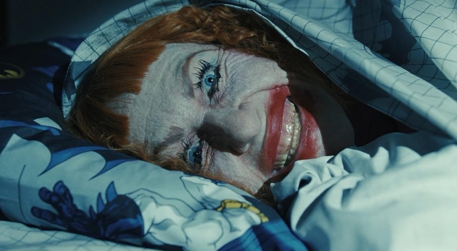 Эми Мэдиган в фильме «Орудия»