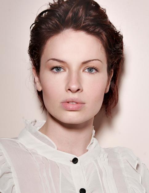 Anna Bradfield