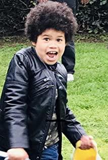 Esai Daniel Cross