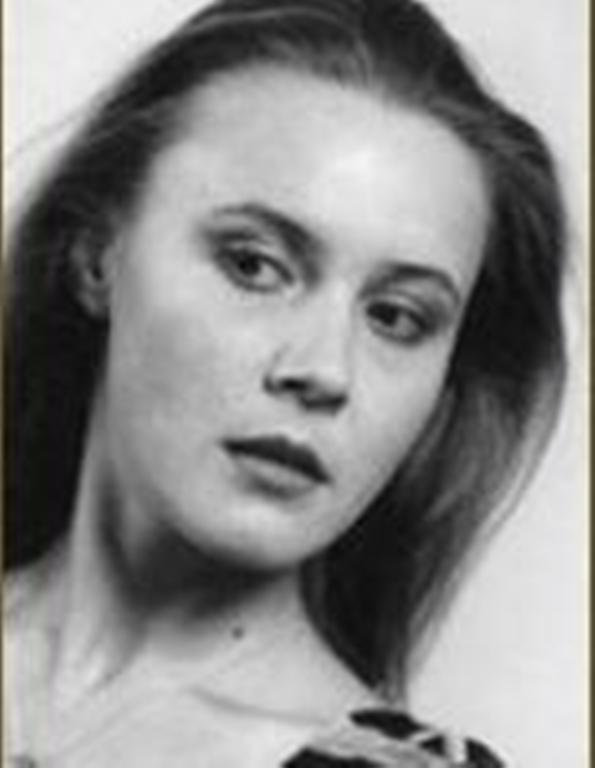 Анна Леонтьева