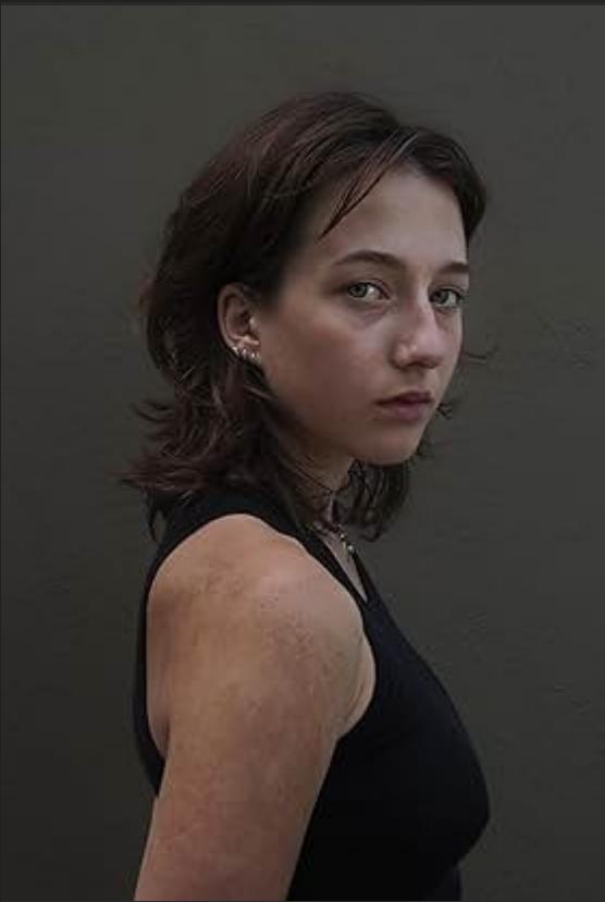 Лили Коллиас
