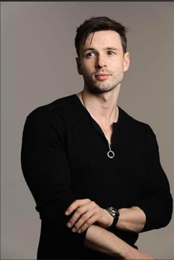 Nik Andrews