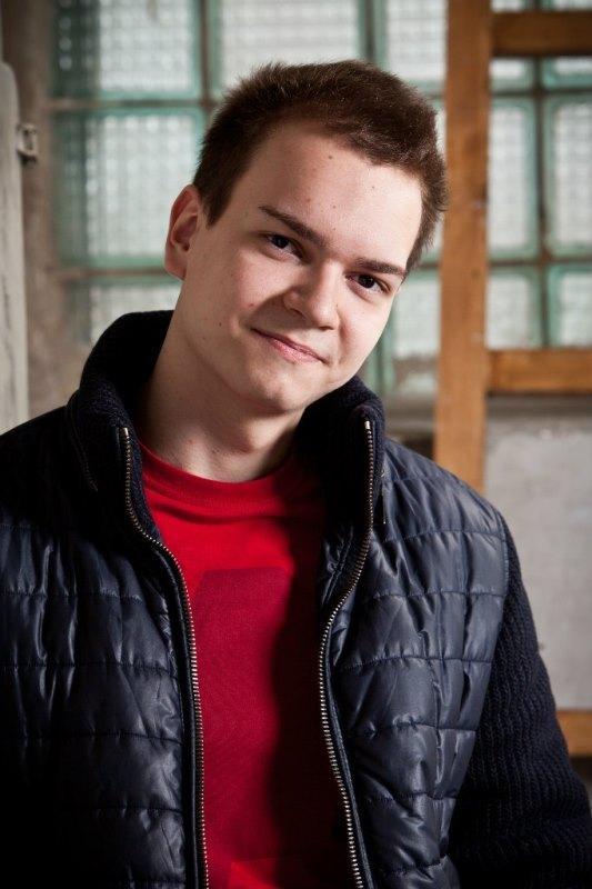 Артем Ботов