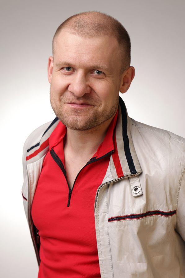 Александр Кухаренко