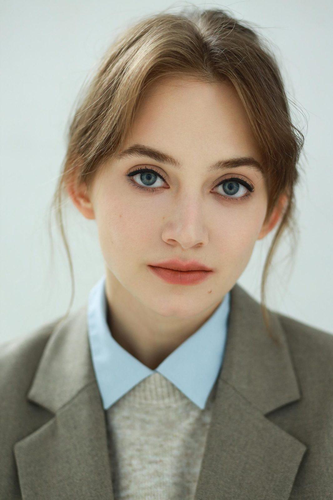 Алина Гольденберг