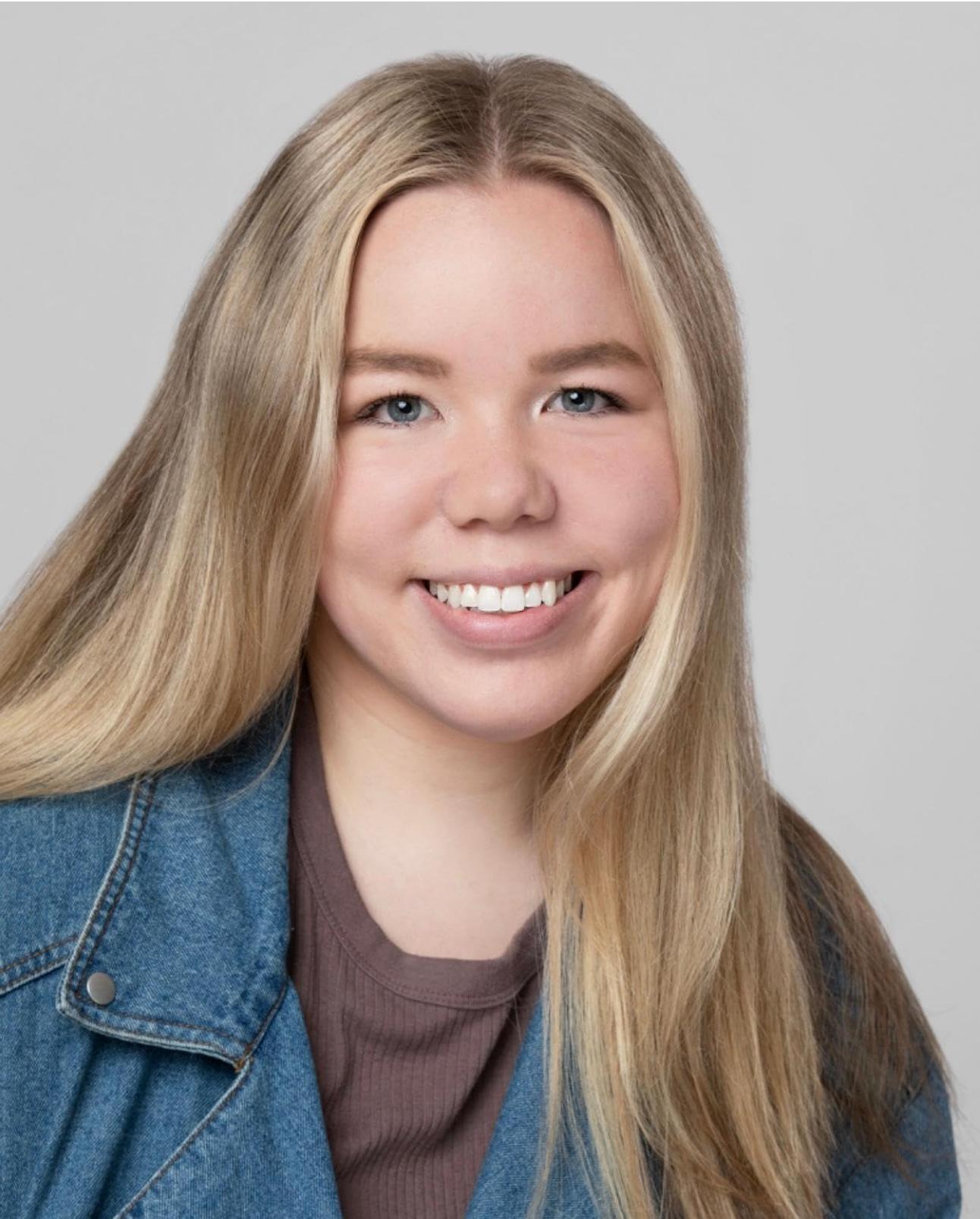 Baylee Lowe