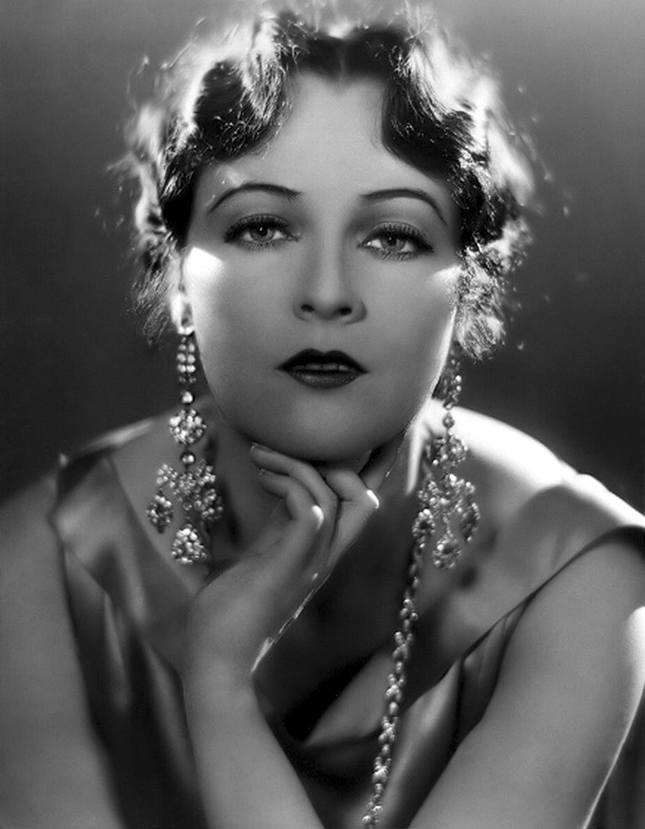 Jacqueline Logan