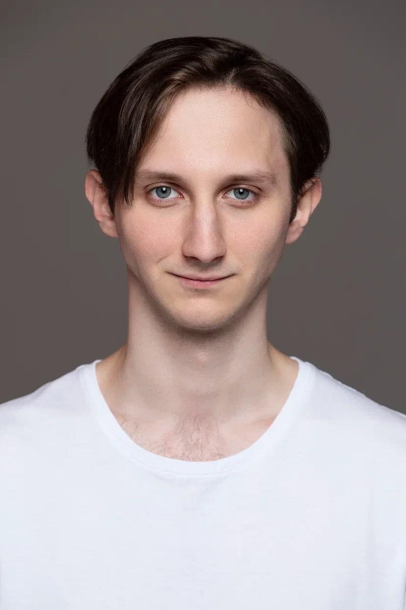 Денис Набережнев