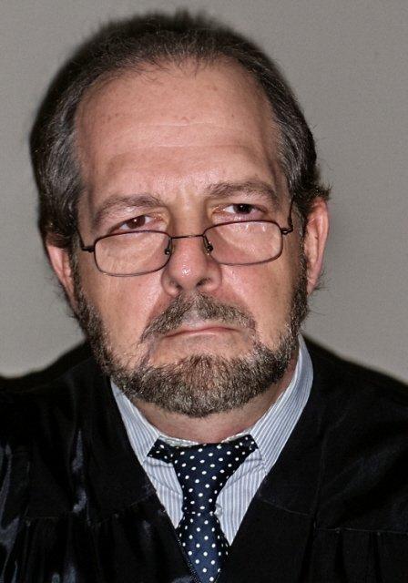 Gene Wolande