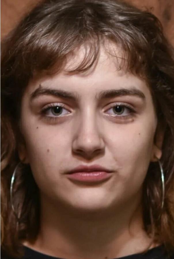 Миранда Де Ла Серна