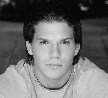 Jonathan Cauff