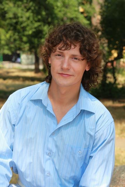 Андрей Мельников