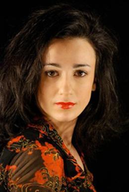 Estelle Brattesani