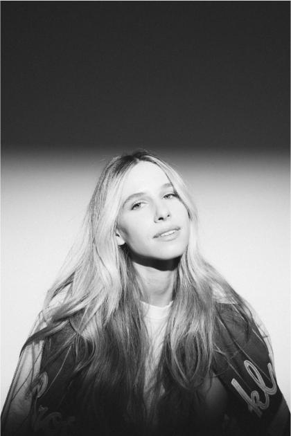 Leigh DeLollis