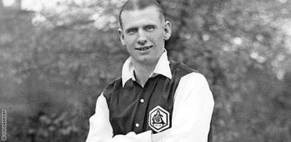 Cliff Bastin