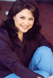 Delores Cantú