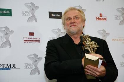 Юрий Устинов