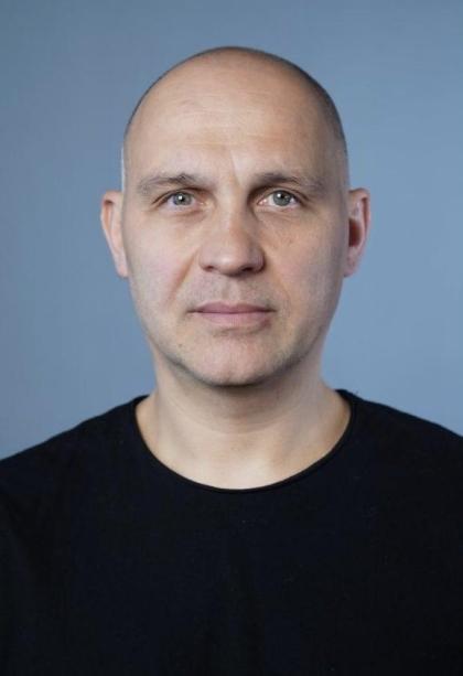 Александр Махров