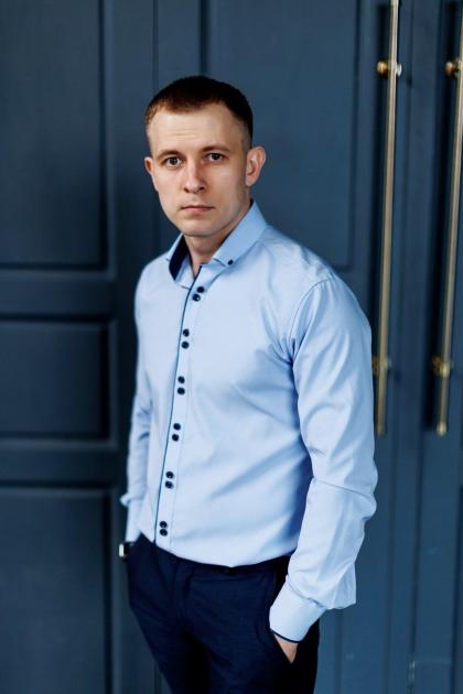 Дмитрий Мельников (III)