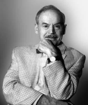 Александр Петров