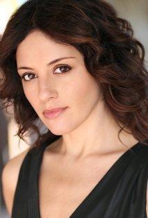 Mercedes Renard