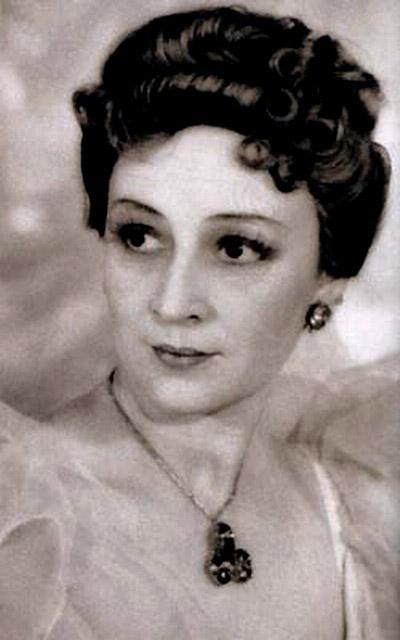 Ангелина Степанова