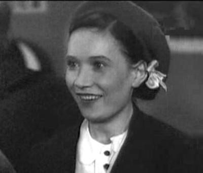 Анна Комолова